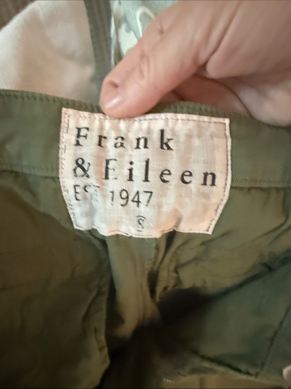 Frank & Eileen Olive Green Ankle/Cropped Pants